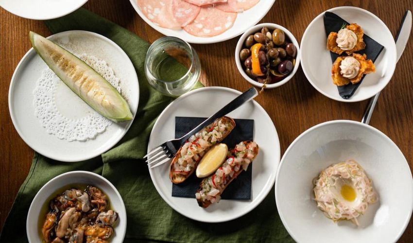 Newcastle food and wine events celebrate our region's outstanding culinary culture and local produce.